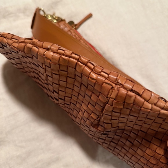 Clare V Moyen (large) bag in natural woven - Picture 10 of 10